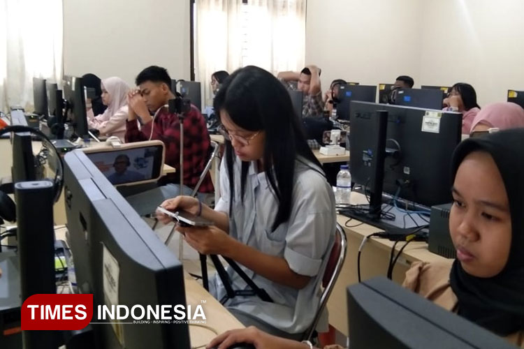 Goethe-Institut Gelar Olimpiade Bahasa Jerman di Universitas Negeri Malang