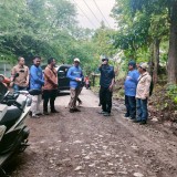 Pengendara Sering Jatuh, Bupati Bondowoso Tinjau Rekonstruksi Jalan Solor-Pancur