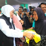 Gubernur Jatim Pastikan Harga Bahan Pokok Stabil Jelang Nataru