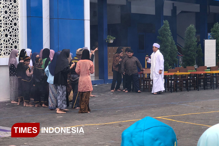 Pelajar Gresik Hidupkan Kembali Perjuangan Pendiri Muhammadiyah Lewat Drama Kolosal