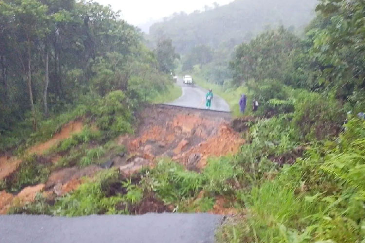 Jalur Mandailing Natal–Tapanuli Putus, BPBD Keluarkan Peringatan