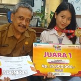 Jessica Purboyo, Siswi SMAN 1 Kota Banjar, Juara 1 Lomba Baca Puisi Tingkat Nasional