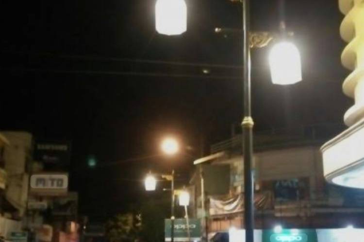 Patroli Lampu PJU di Cianjur, Menjamin Terangnya Jalan dan Menangkis Bahaya