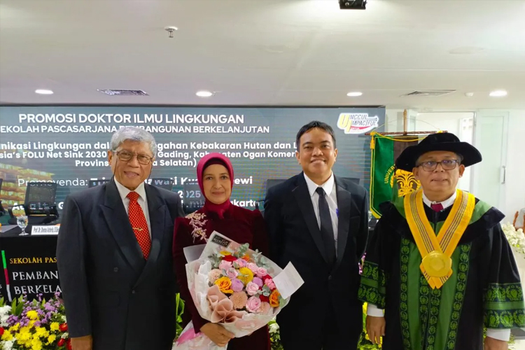 Efektivitas Pencegahan Karhutla Ternyata Bergantung pada Norma Kelompok, Bukan Rasa Takut