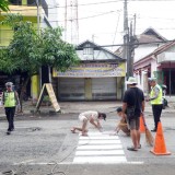 Satlantas Polres Malang Fokus Benahi Zebra Cross Akses Penyeberangan Pejalan Kaki