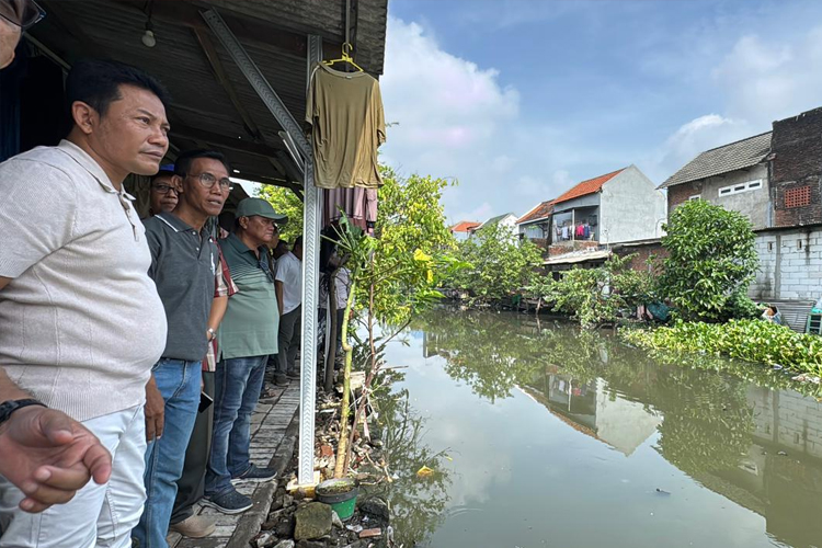 Drainase Tersumbat dan Bangunan Liar Jadi Pemicu Banjir Sidoarjo Tak Kunjung Surut
