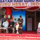 Wali Kota Surabaya dan Mendikdasmen Kompak Tingkatkan Kesejahteraan Guru