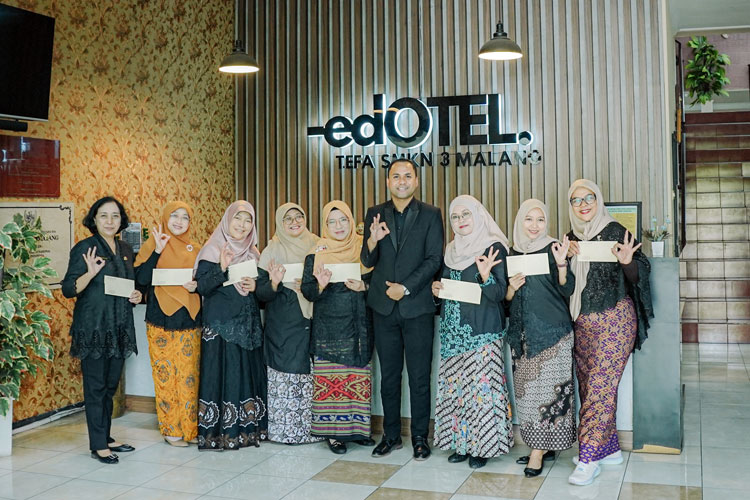 The-Shalimar-Boutique-Hotel-Malang-b.jpg