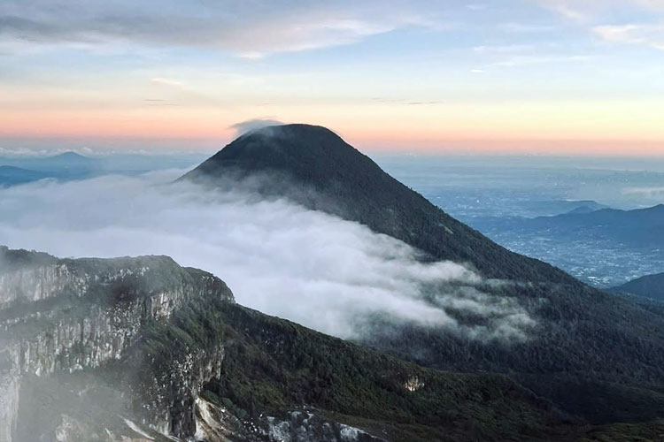 Viral Video Janji Bupati Cianjur, Lawan Proyek Panas Bumi Gunung Gede dengan Daya Tarik Wisata Alam