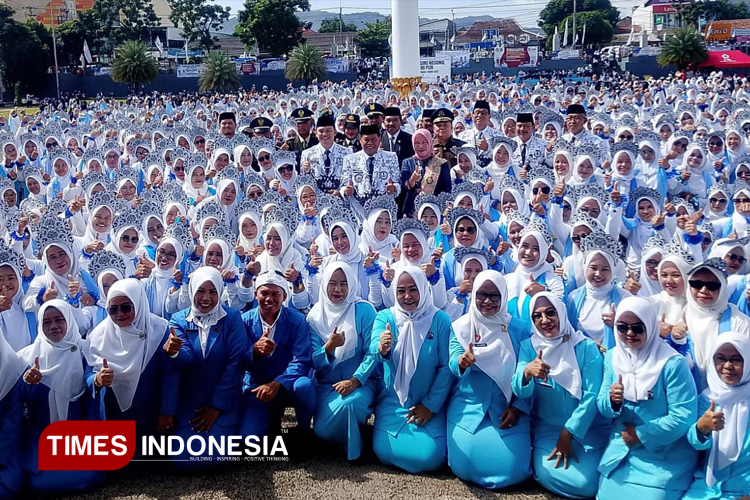 Peringatan Hari Guru Nasional 2025, Pemkab Majalengka Tegaskan Komitmen Pendidikan