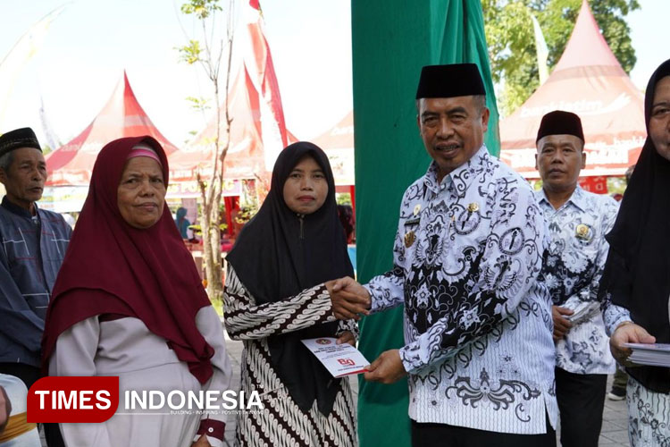 Meriah, Peringatan HGN 2025 dan HUT ke 80 PGRI di Kabupaten Madiun Ditutup Konser Musik