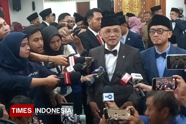 Lantik Pejabat Struktur Layanan Haji dan Umrah, Menteri Irfan Yusuf: Harus Mampu Bergerak Cepat