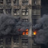 Korban Tewas Terbakarnya Apartemen di Hong Kong Jadi 65 Orang, Banyak Ditemukan di Tangga Darurat