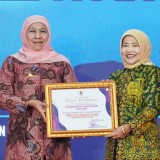 Dukung Penguatan IKM Ekspor, Pemkab Malang Menerima Penghargaan Gubernur Jatim