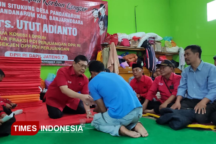 Ketua Komisi 1 DPR RI Kunjungi Korban Bencana Alam Tanah Longsor Situkung Banjarnegara