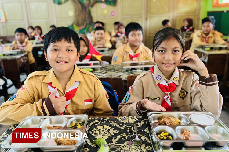 Perut Kenyang Otak Cemerlang, Kisah Transformasi Belajar 236 Siswa SDN Magetan 1 Berkat MBG