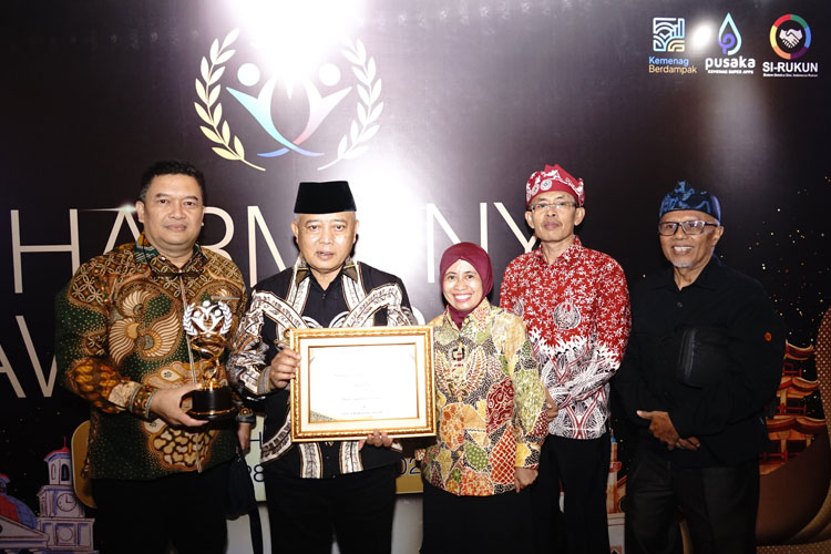 Pemkab-Malang-Harmony-Awards-2.jpg