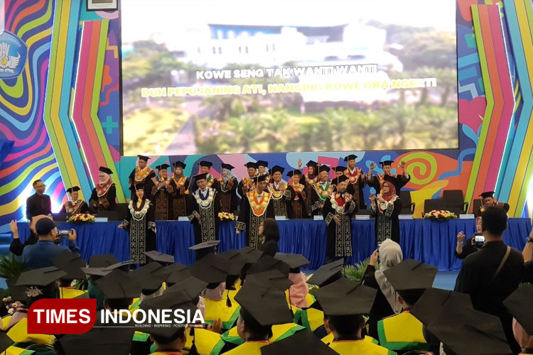 Polinema Wisuda 1.045 Lulusan, Direktur Soroti Peluang Besar Green Jobs di Era Krisis Iklim
