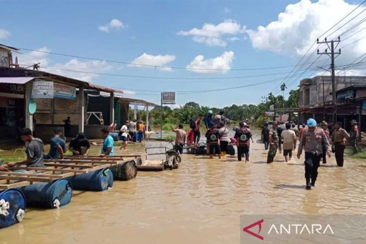 Bantuan Logistik BNPB dan Presiden Prabowo Tiba di Aceh, Helikopter TNI-Polri Dikerahkan untuk Daerah Terisolir