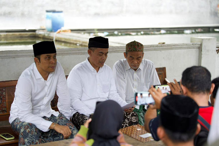 Ketika Kiai Sepuh NU Turun Gunung, Bawa Seruan Damai dari Ploso untuk NU