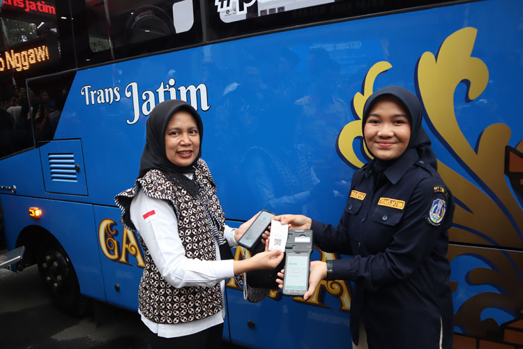 QRIS Tap Hadir, Bikin Masuk Kayutangan dan Naik Trans Jatim di Malang Makin Gampang