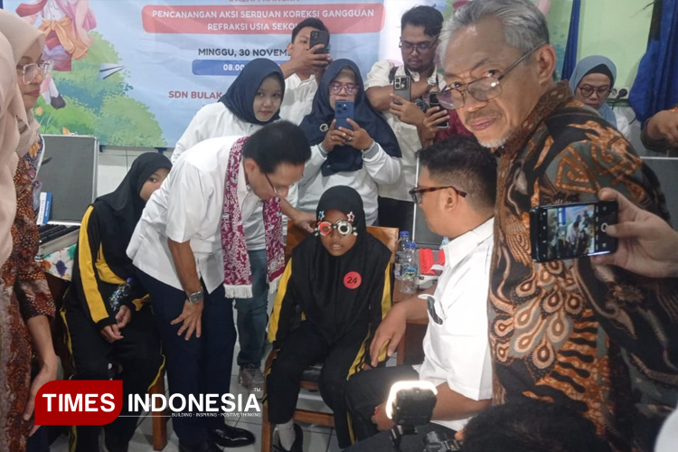 Wamenkes Soroti Minimnya Pemeriksaan Mata pada Siswa Sekolah Dasar