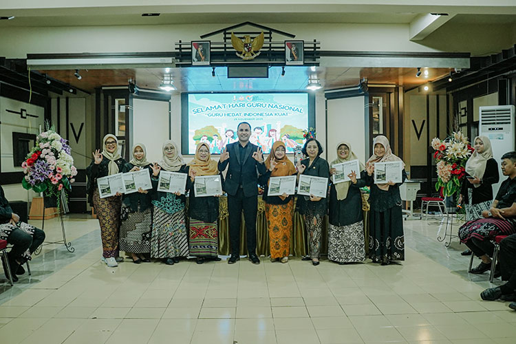 Angkat Tema Decade of Excellence, The Shalimar Rayakan Hari Jadi dengan Berbagi