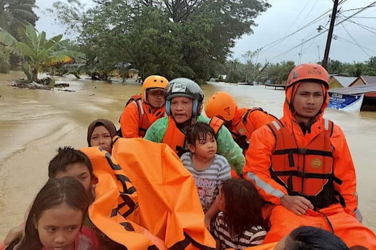 Bencana Monsun Melanda Indonesia–Thailand–Malaysia: Korban Tewas Tembus 460 Orang