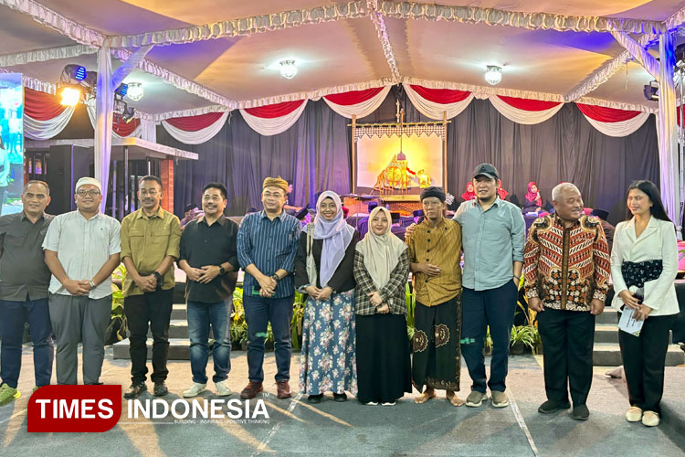 Bukan Sekadar Seni, Wayang Wali Jadi Senjata Politik Bakesbangpol Jatim Lawan Krisis Adab Gen Z