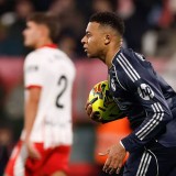 Real Madrid Kehilangan Poin di Girona, Barca Tetap Kuasai Puncak Klasemen