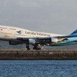 Garuda Pangkas Gaji Direksi 10%, Manajemen Siap Berkorban di Tengah Rugi Menggunung