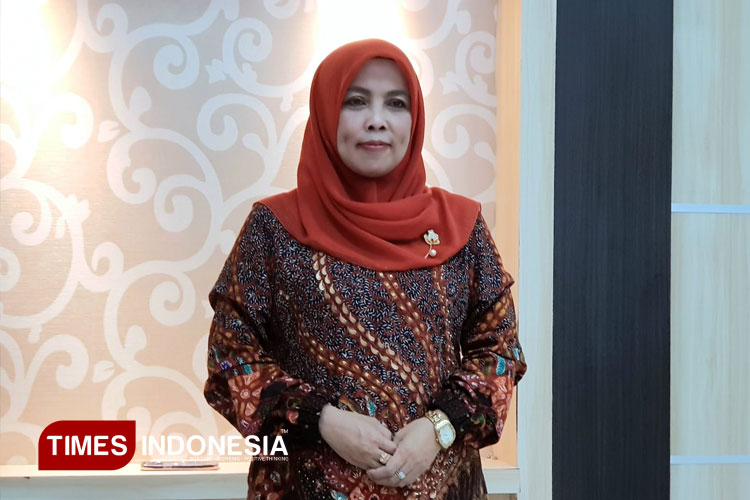 Prof Ilfi Nur Diana: Bu Nyai Ponpes Al-Yasini yang Kini Jadi Rektor UIN Malang