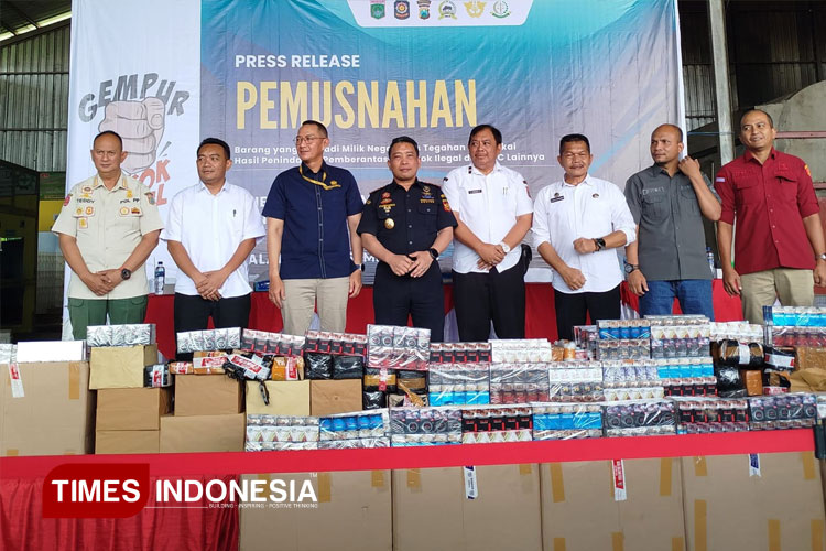 Negara Rugi Capai Rp2,3 Miliar, Bea Cukai Musnahkan 3 Juta Batang Rokok Ilegal di Malang