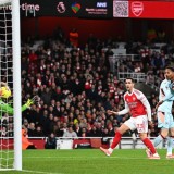 Arsenal Mantap di Puncak, Jinakkan Brentford 2-0