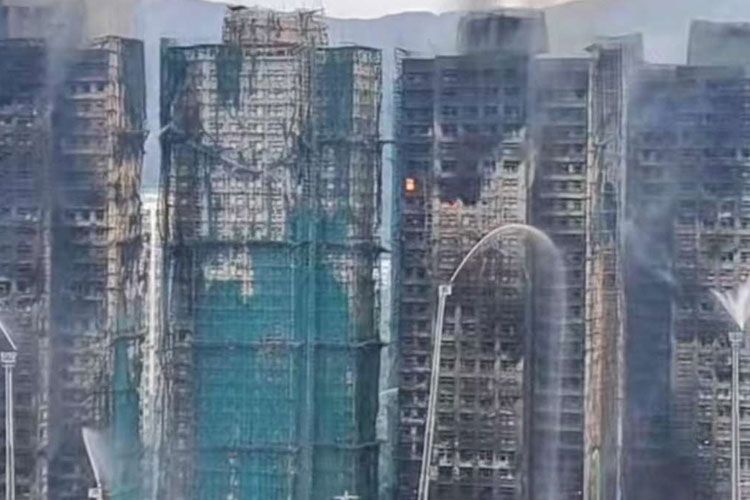 Update Kebakaran Apartemen Wang Fuk Court, Hong Kong: 5 WNI Belum Ditemukan