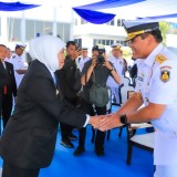 Gubernur Khofifah Apresiasi Kontribusi TNI AL