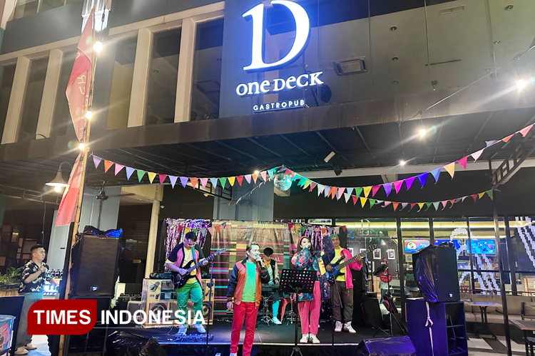 Semarak Akhir Tahun di ARTOTEL TS Suites Surabaya, Seperti Apa Kemeriahannya?