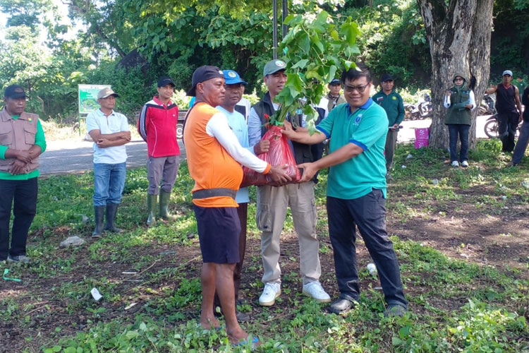Alumni IPB Bima Dompu Luncurkan Program Pemulihan Lahan di Area Tangkapan Air So Santangi