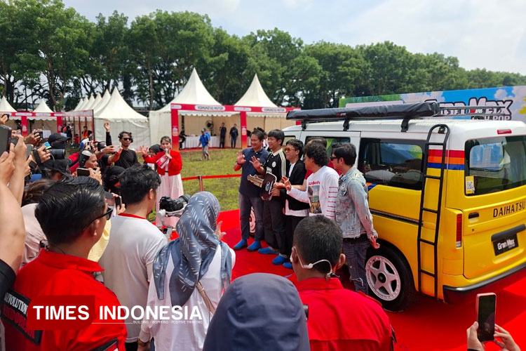 Hampir 400 Ribu Km Bareng Terios, Daihatsu Apresiasi Pelanggan Lewat 'Bahagia Sejak Pertama'