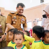 Pemprov Jateng Salurkan Bansos dan Gelar Pangan Murah Jelang Natal dan Tahun Baru
