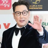 Skandal Masa Lalu Terungkap, Cho Jin Woong Putuskan Pensiun