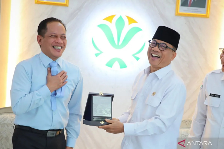 Kemendes dan KLH Bersinergi Wujudkan Desa Bebas Sampah