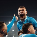Napoli Tekuk Juventus 2-1, AS Roma Tersandung di Kandang Cagliari