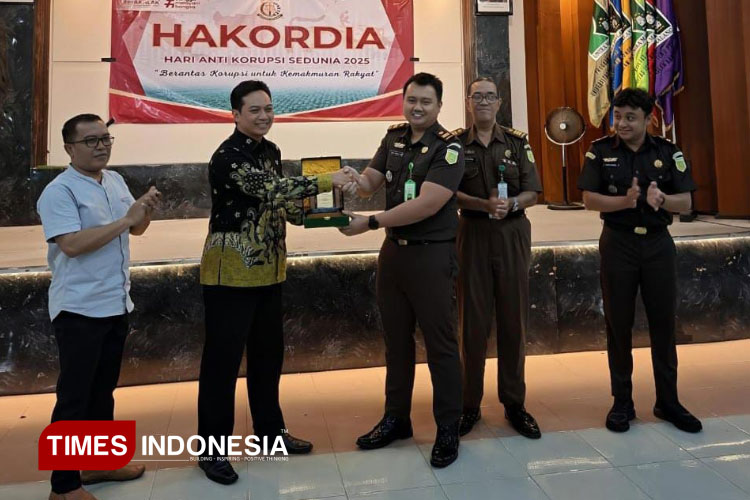 Hakordia 2025, Kejari Kabupaten Malang dan FISIP Unira Malang Sosialisasi Antikorupsi