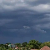 Sebagian Besar Wilayah Indonesia Diprakirakan Diguyur Hujan