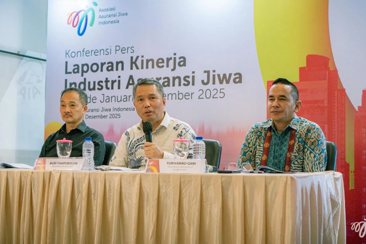 Jemput Bola dan Relaksasi Syarat, Asuransi Jiwa Didesak Mudahkan Klaim Korban Banjir-Longsor