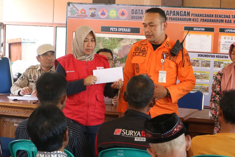 214 Kepala Keluarga Korban Longsor Situkung Banjarnegara Terima BLT Tahap Dua