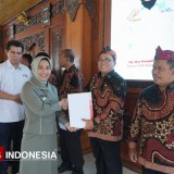 Kota Mojokerto Raih Penghargaan Pemenuhan Darah Nasional