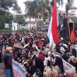 Warga Cianjur Tagih Janji Bupati, Pilih Geothermal atau Konservasi Gunung Gede?