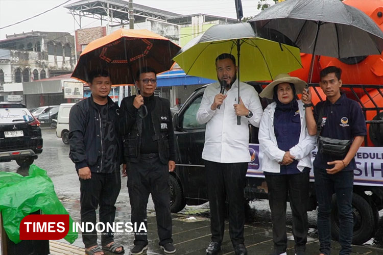 Nasdem Sumbar Peduli  Salurkan  50 Toren Air